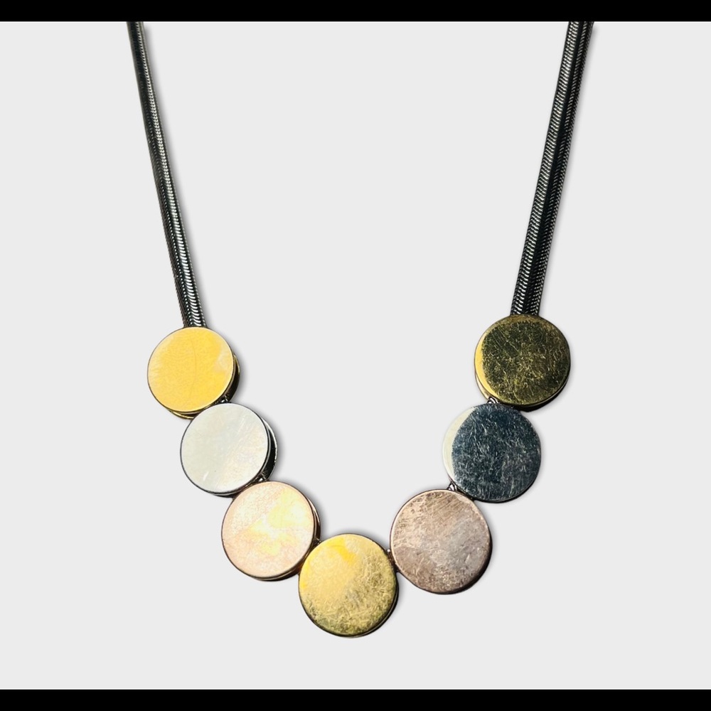 NWT Fashion Necklace